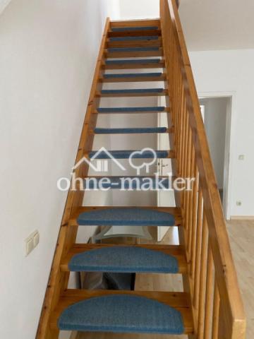 Wohnzimmer / Aufgang Galerie