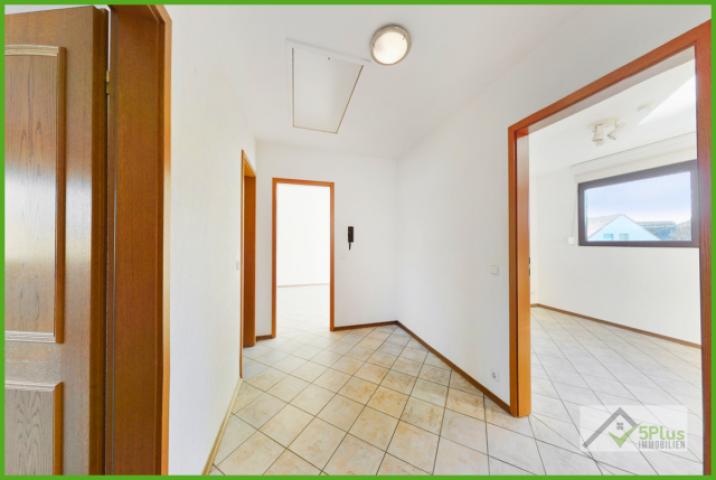 5Plus Immo Haus zur Miete Inden/Altdorf Diele OG