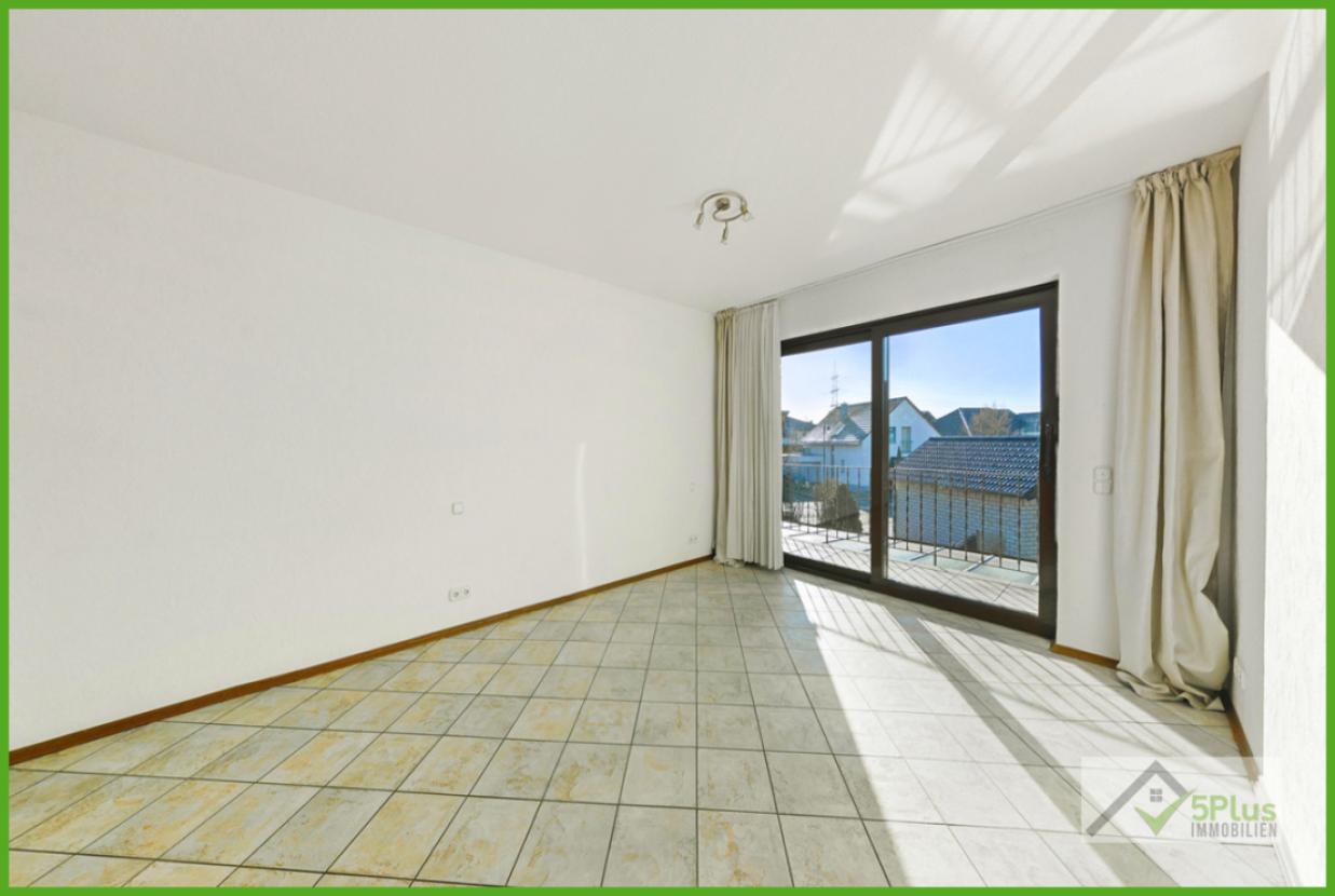 5Plus Immo Haus zur Miete Inden/Altdorf Schlafzimmer 3