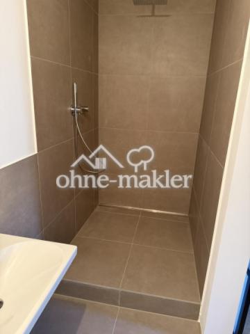 EG Duschbad (en suite)