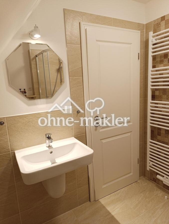 Bad mit Handtuchheizung