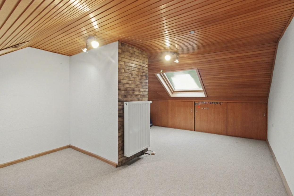 Bu?ro _ Kinderzimmer