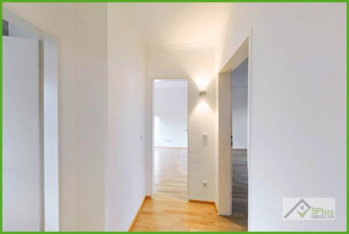 5Plus Immo Wohnung zur Miete Inden/Altdorf Diele