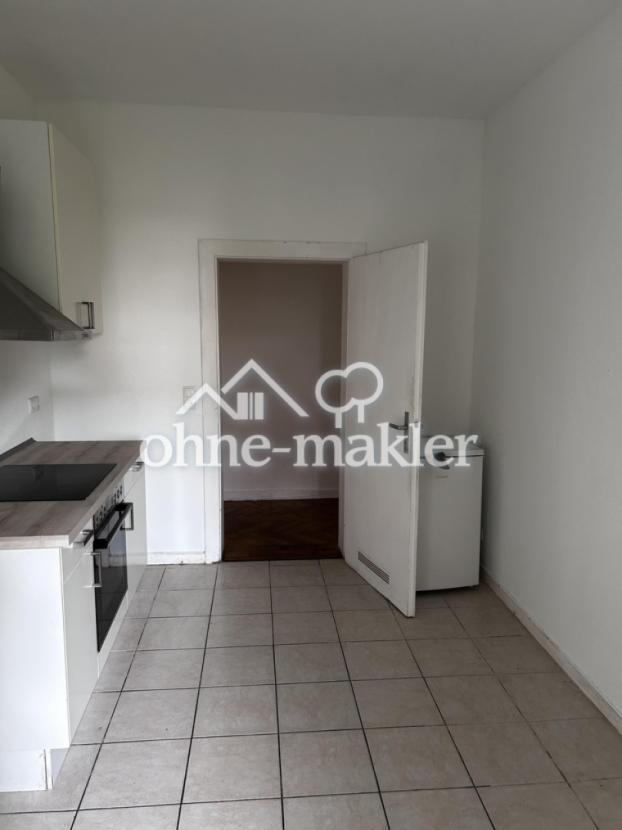 Küche - Blickrichtung Flur