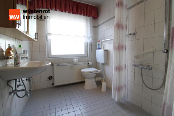 Badezimmer EG