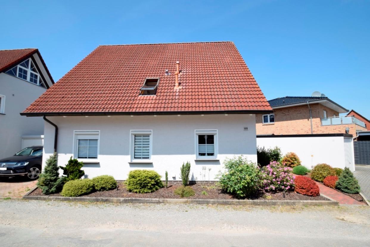 2. Ansicht von der Straße