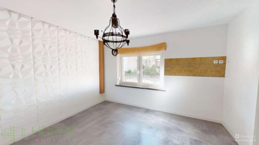 Wohnzimmer Perspektive 2 - Defurnished