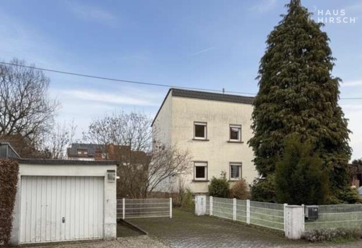 Haus mit Garage
