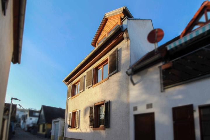 Außenansicht von Osten