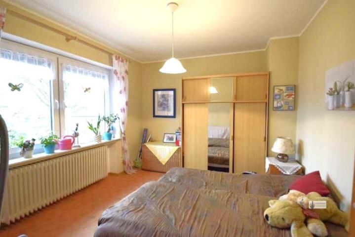 Großes Schlafzimmer