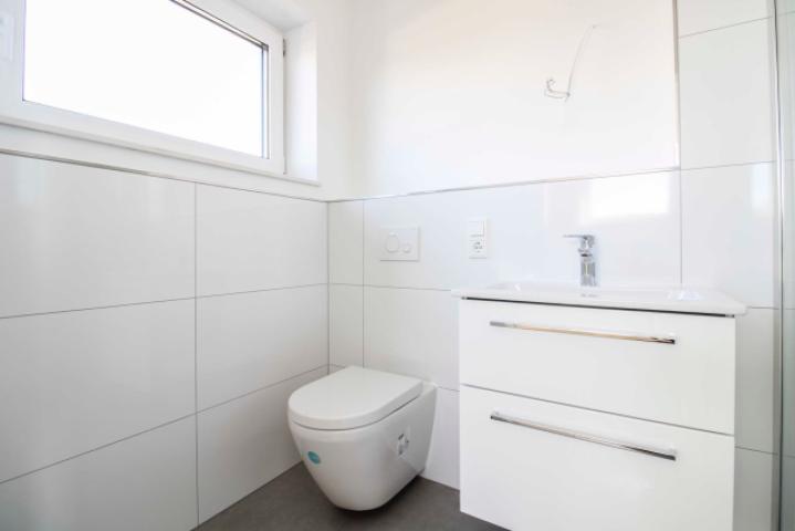 Badezimmer 2