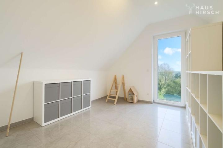 Zimmer 4 (Durchgang) 