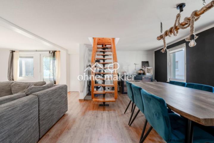 Wohn- Essbereich inkl. Treppe