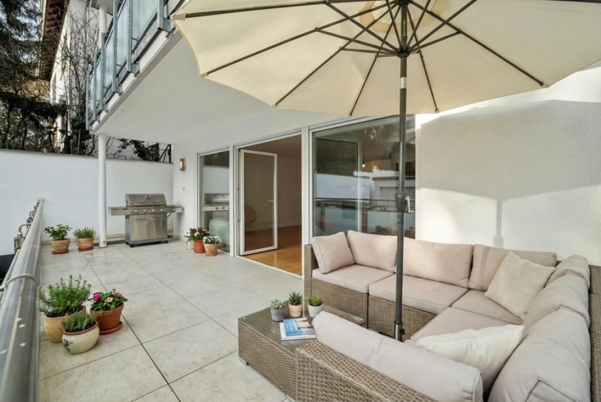 Terrasse - Ansicht 1 Einrichtungsbeispiel