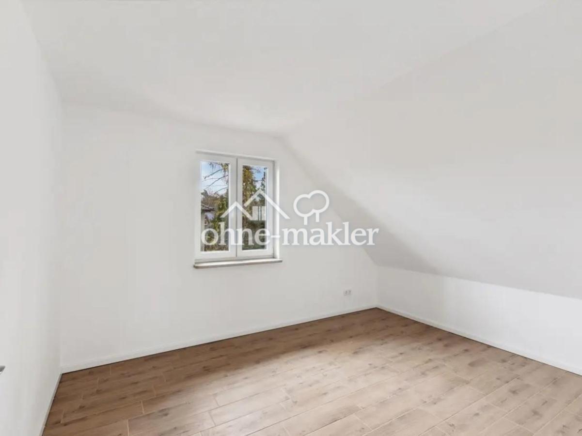 Schlafzimmer Gartenseite