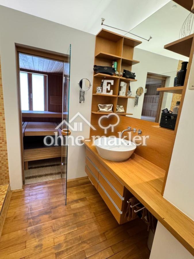 Badezimmer mit Sauna