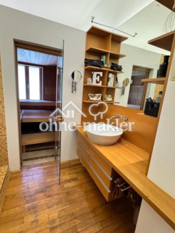 Badezimmer mit Sauna