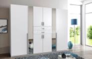 Kleiderschrank Wohnzimmer