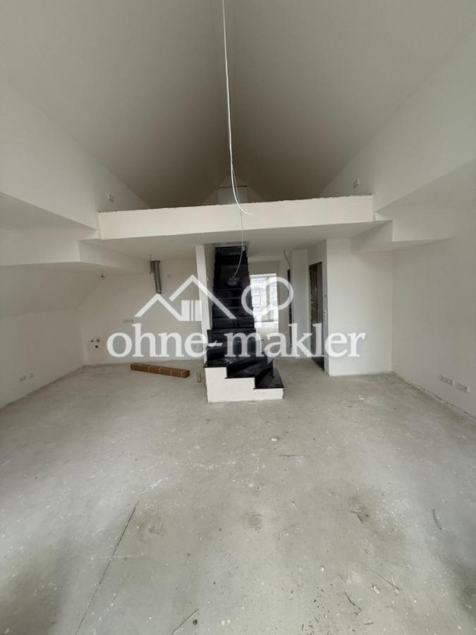 4-Zimmer Galerie: Wohnen+Küche