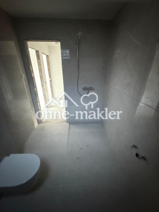 4-Zimmer Galerie: Badezimmer