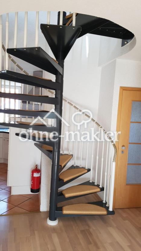 Treppenaufgang z. Schlafzi.