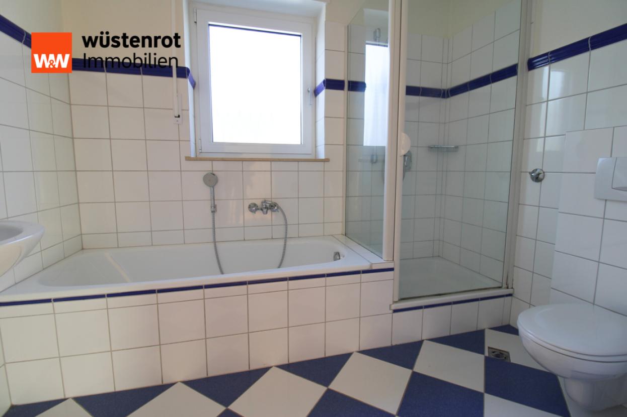 Badezimmer 1. OG