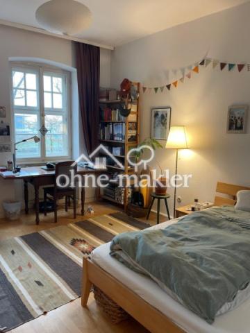 Zimmer mit Blick zum Fluss