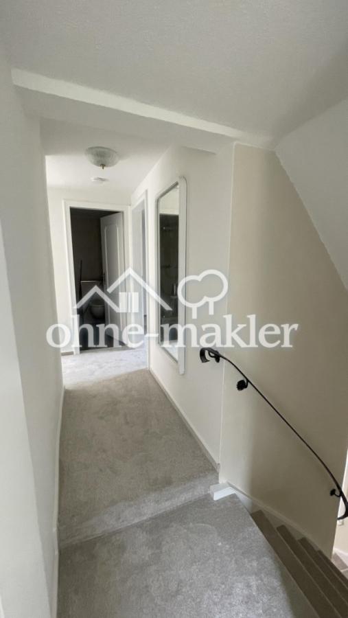 Treppenaufgang/neuer Teppich