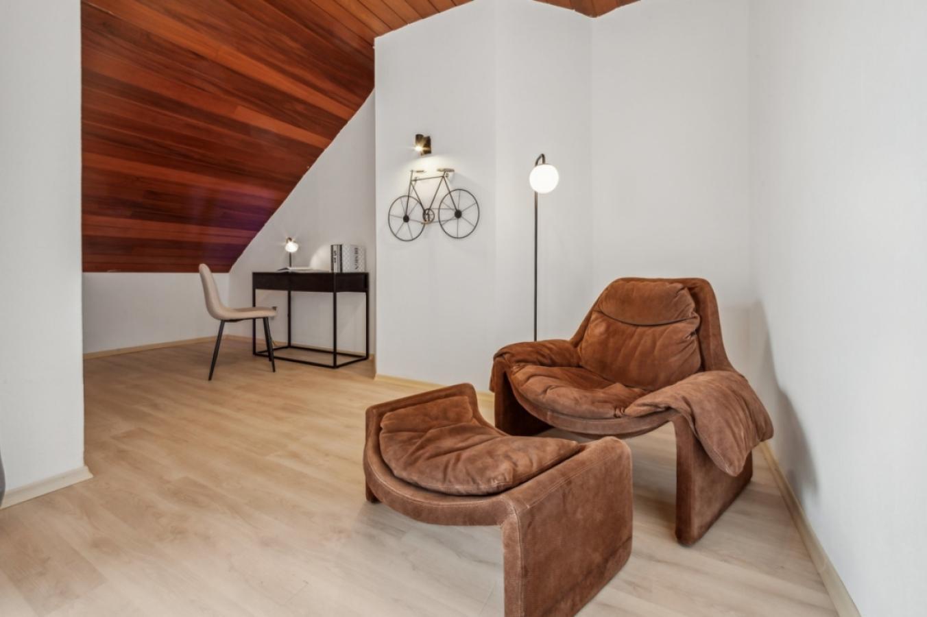 Schlafzimmer DG - Ansicht 2