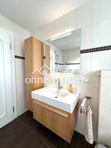 Moderne Bäder in EG/OG