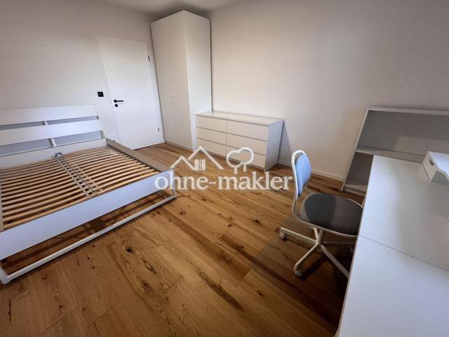 Schlafzimmer vom Fenster aus