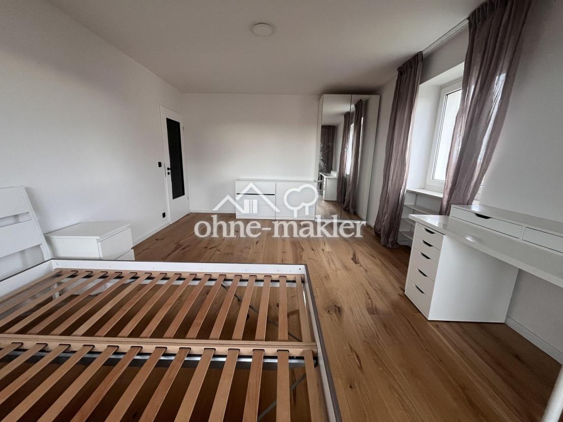 Wohnzimmer von der Balkontüre 