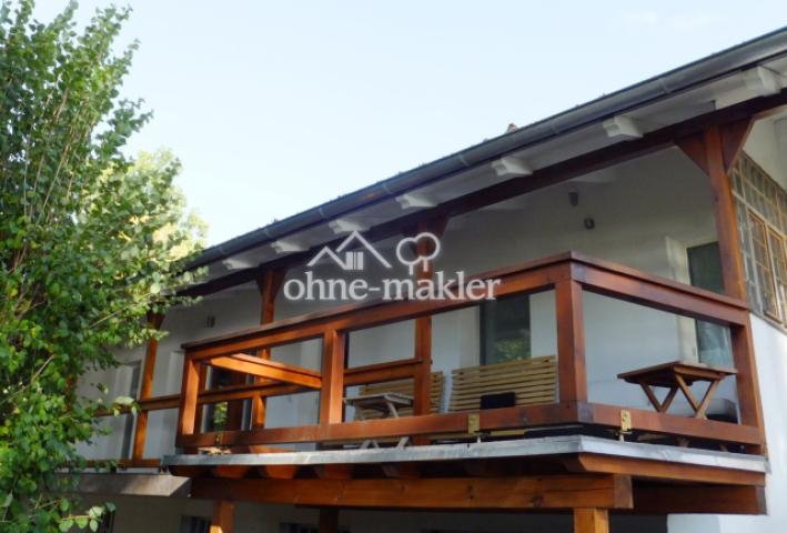 Westterrasse von außen