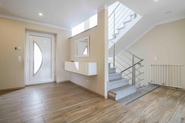 Eingangsbereich  (2)