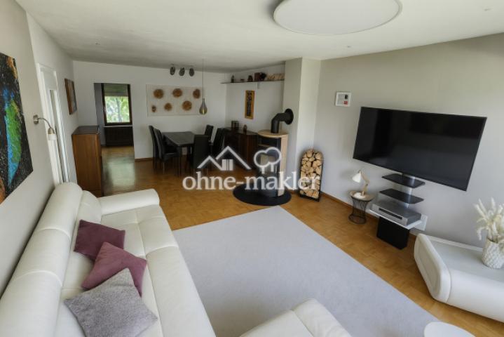 Wohnbereich mit Kamin