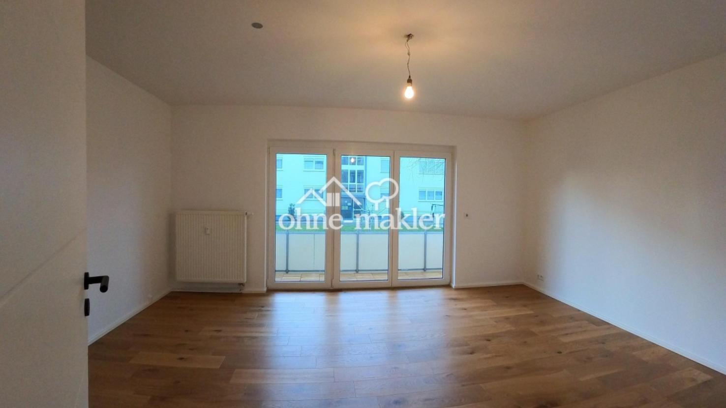 Wohnzi. - große Fensterfront