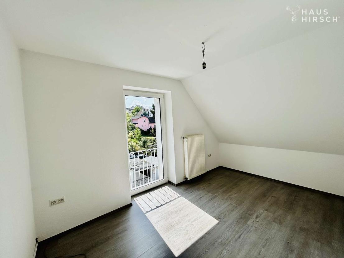 Kinderzimmer / Homeoffice