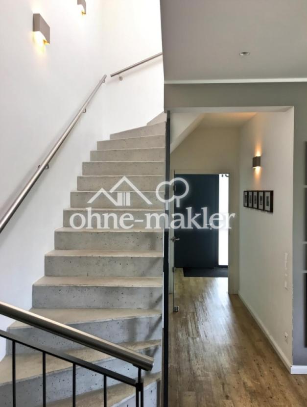 Treppe in den 1.Stock