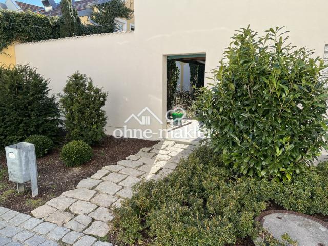 Zugang vom Kirchplatz