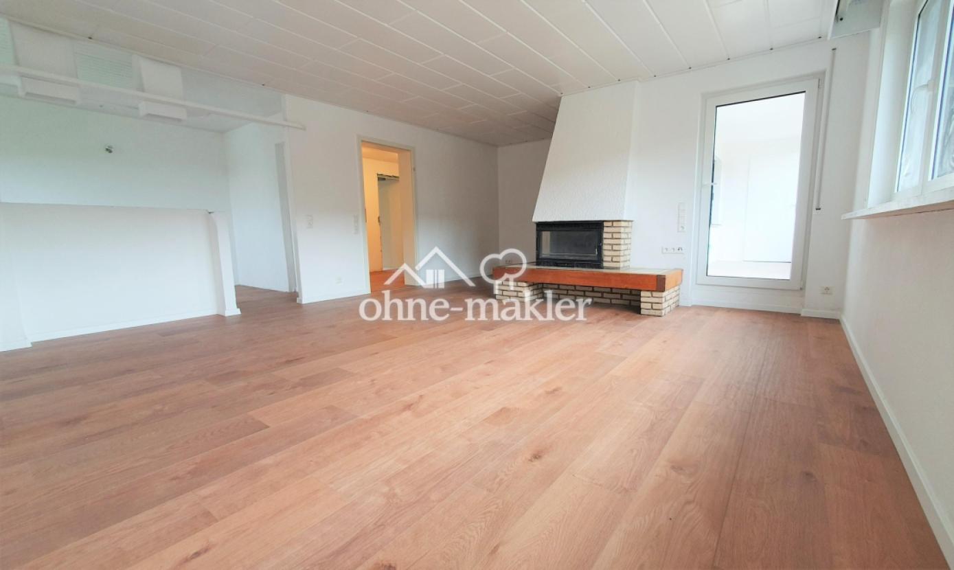 Wohnbereich mit Kamin