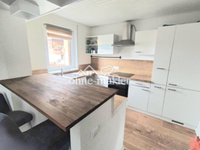 Offene Küche mit Einbauküche