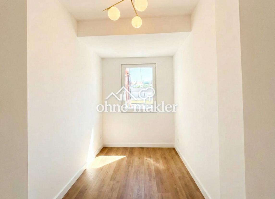 Schlafzimmer, Doppelbett passt