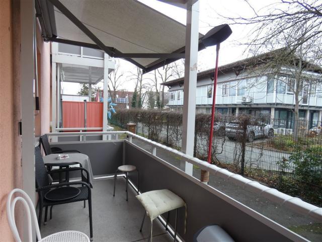 neuer großer Balkon