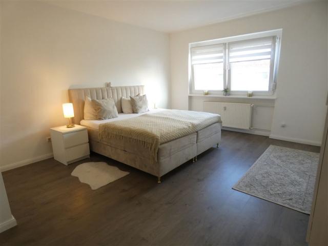 Großes Schlafzimmer