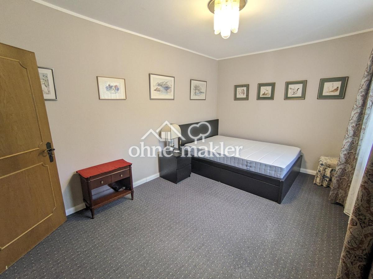 Schlaf- / Gästezimmer (EG)