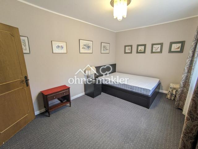 Schlaf- / Gästezimmer (EG)