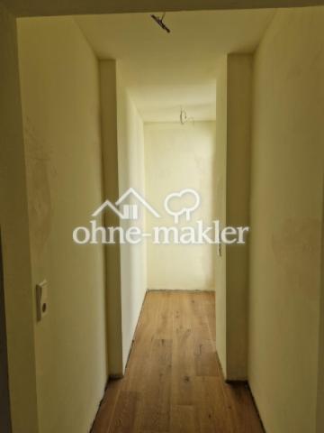 Garderobe, zur Terrasse