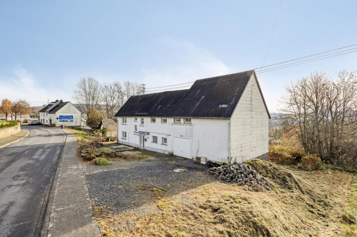 Haus Straßenansicht