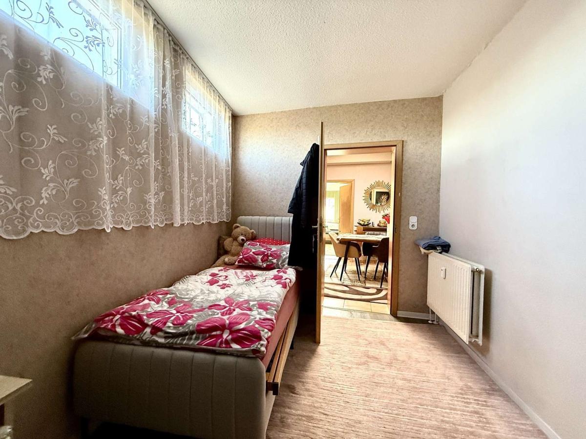 Wohnung Hinterhaus Kind 2