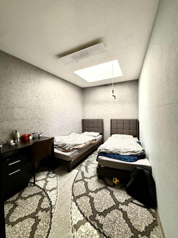 Wohnung Hinterhaus Kind 1